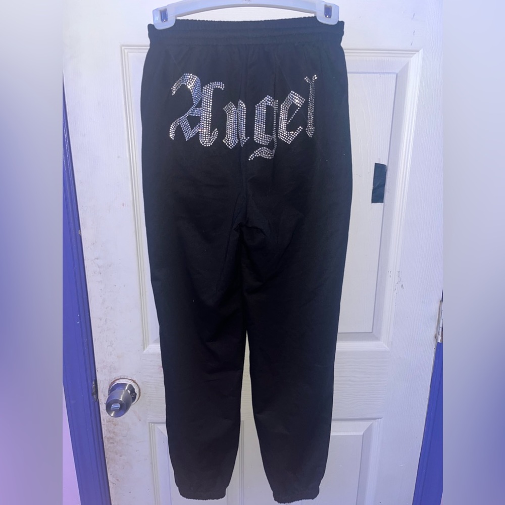ANGEL black comfortable sweatpants only worn once.